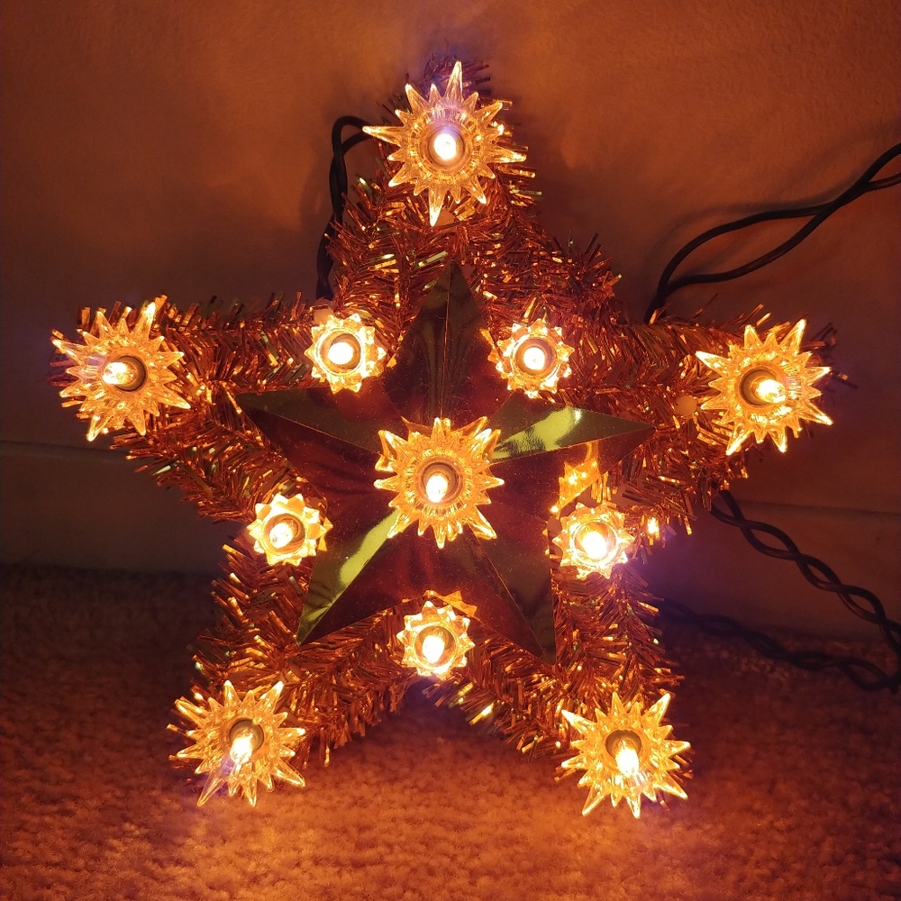 🚫SOLD🚫Christmas Tree Topper - Picture 2 of 3